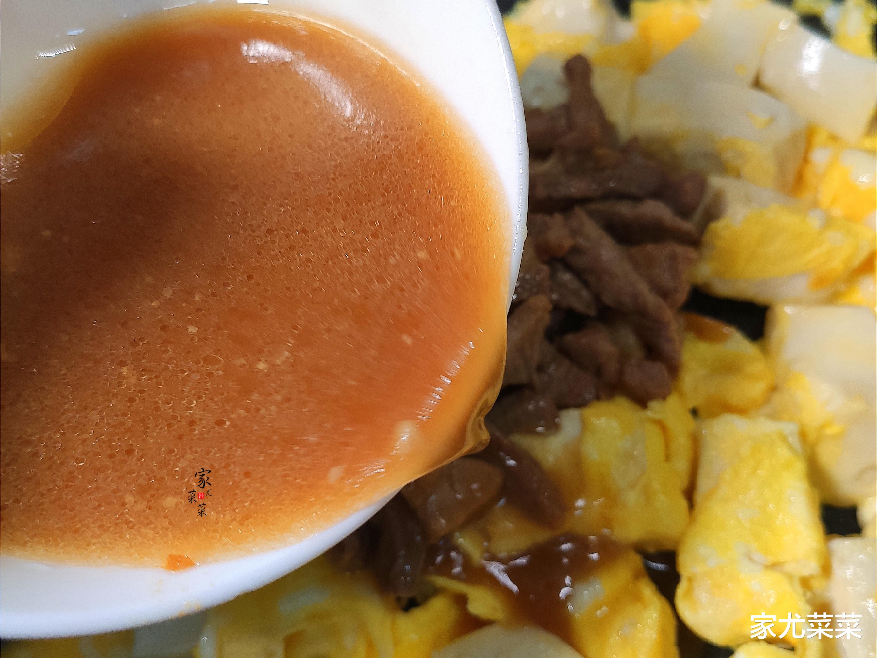 豆腐|建议中老年人:少吃大鱼大肉,多吃这2样,一周3顿,安稳过夏