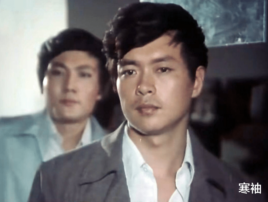 迟志强因流氓罪入狱，唱《铁窗泪》爆红，当年与刘晓庆有何关系？