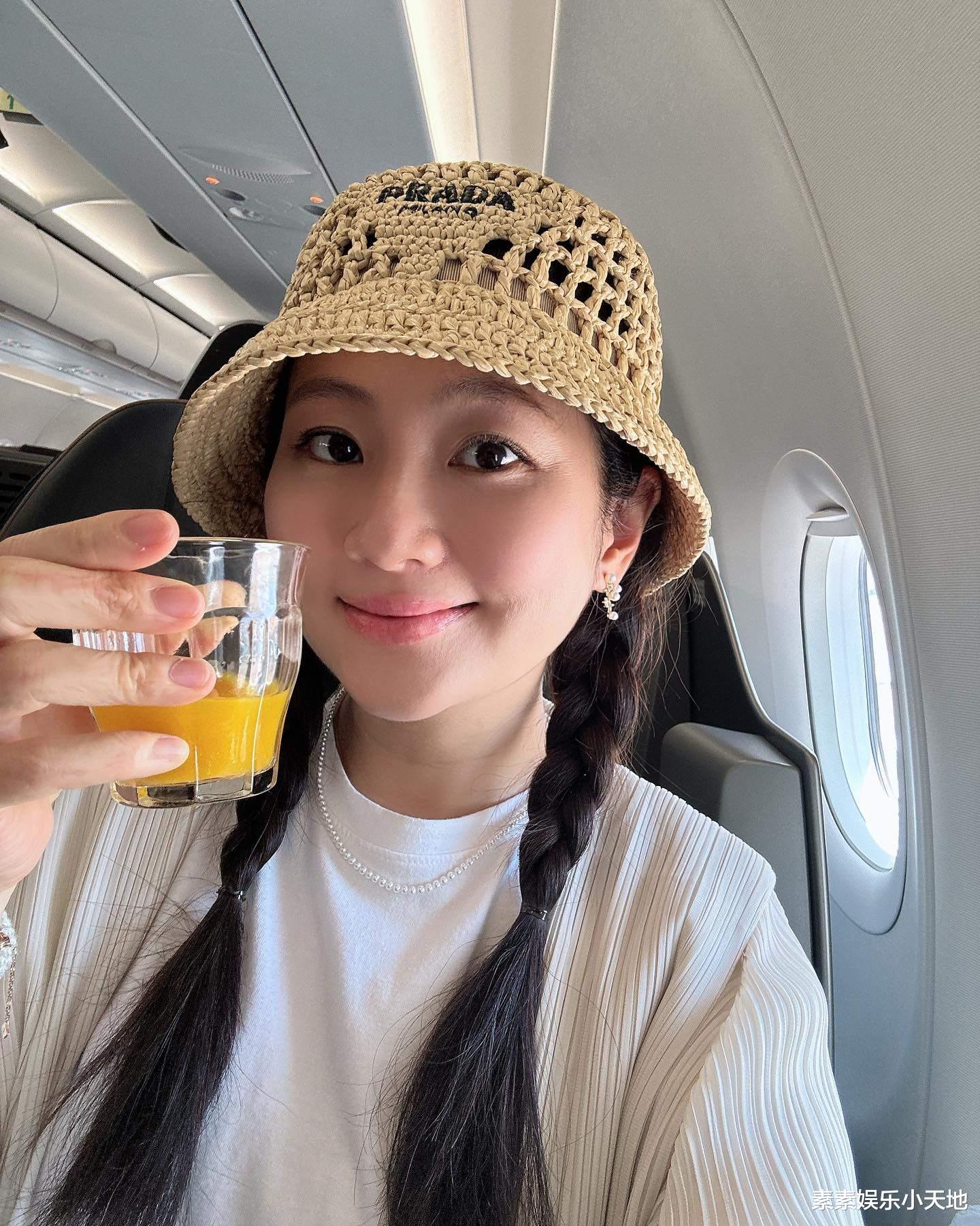 Selina中首次公开儿子全身照,称小腰果吃好睡好妈妈就开心