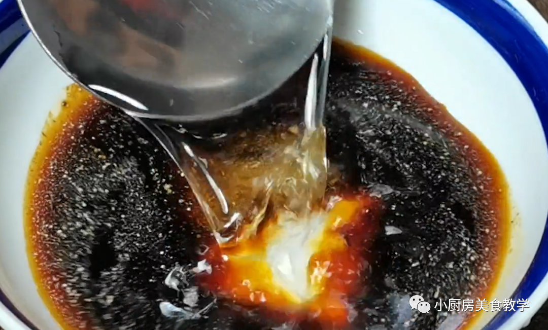 |吃10个鸡蛋不如吃一斤它!妥妥“高钙库”,中老年常吃,腿脚有劲