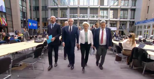 默克尔的铁闺蜜,欧盟首位“女掌门”,冯德莱恩有多不简单?