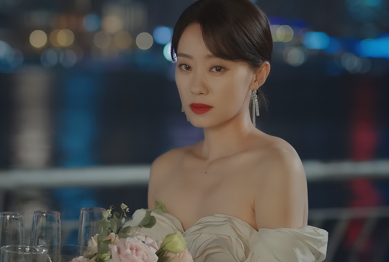 接档《骄阳伴我》!36集都市剧来袭,阵容堪称炸裂,影帝影后齐聚