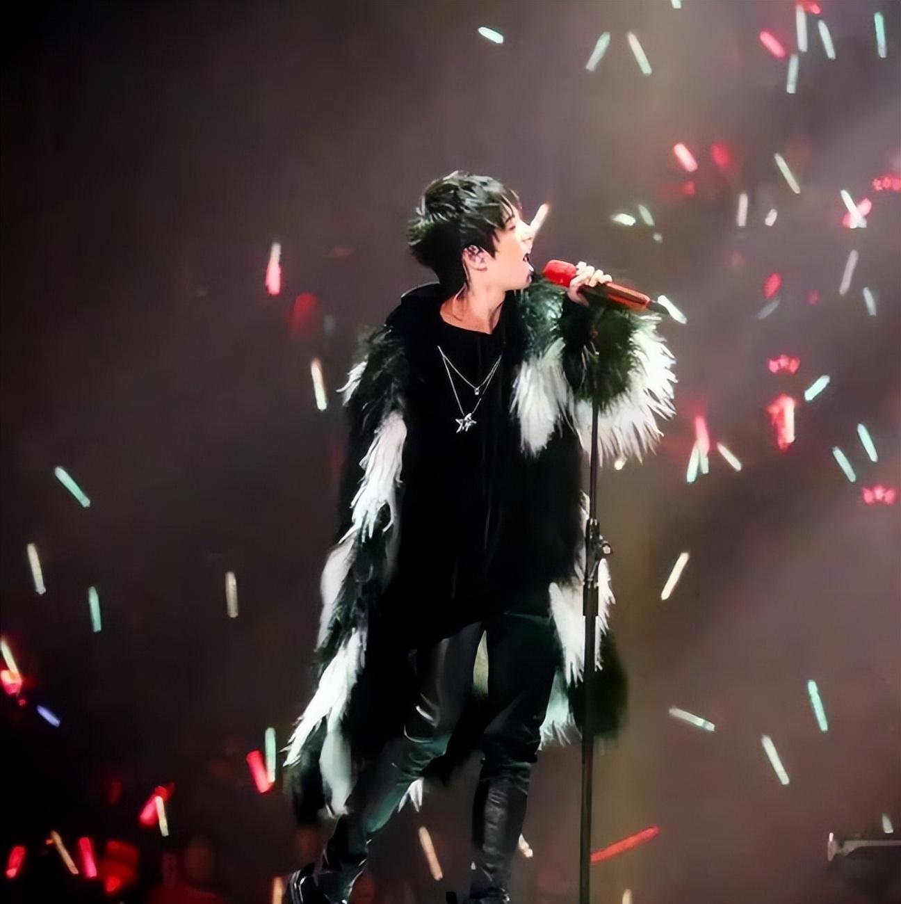 |“狂妄过头”华晨宇:惹张杰当众嘲讽可笑,敢言地位高过周杰伦!