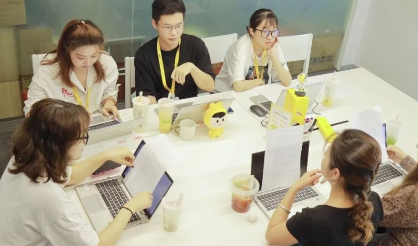 |“断子绝孙式”招聘悄然兴起,应届生却浑然不觉,还自以为很得意