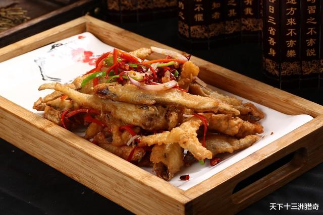 美食文化|鲫鱼曾是媲美海鲜黄花鱼的河中之鲜,但为啥现在的鲫鱼这么难吃了