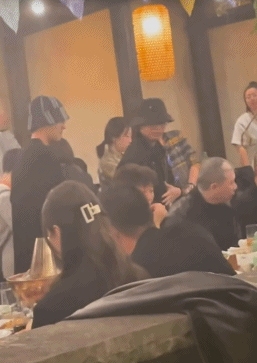 乌镇明星饭局来了！一顿饭N个应酬名场面，新人组团敬酒向上社交