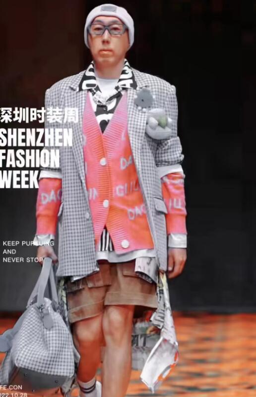 |香港男星突然自杀身亡,将娱乐圈世态炎凉表现得淋漓尽致!