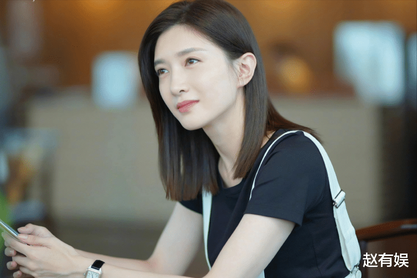 胡歌当年是正确的,江疏影绯闻升级小三实锤,“底裤”都被扒光了