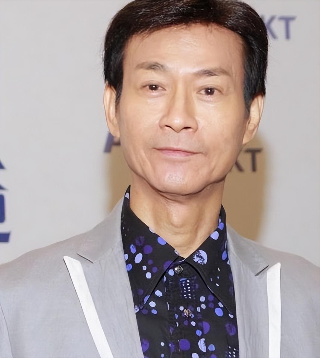 表面是男神,实则脱发严重!沙溢、彭于晏、白敬亭,个个心酸好笑