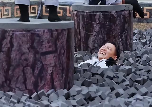 奔跑吧兄弟|好家伙！新《跑男》开播就差评不断，观众的差评理由出奇的一致