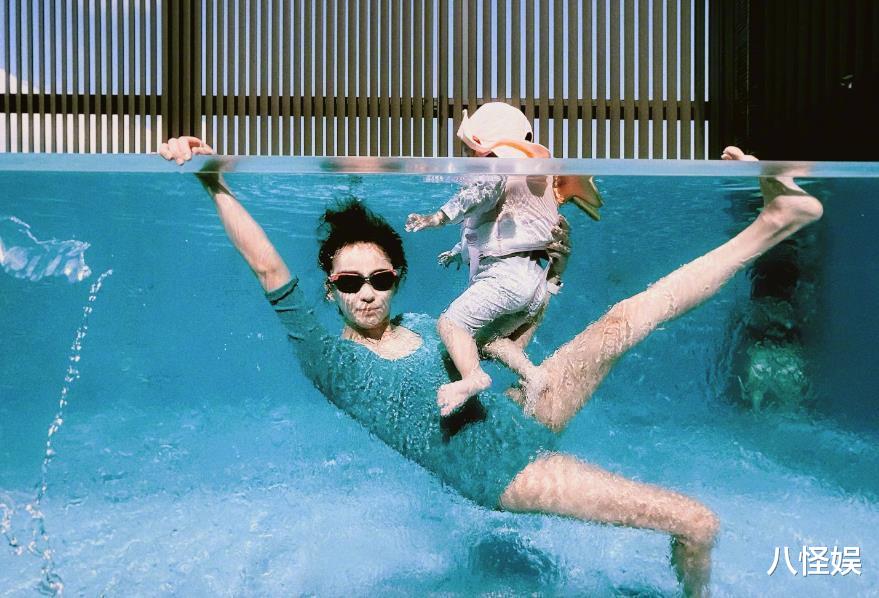 陈意涵晒女儿正脸照,2岁剉冰越长越像妈妈,一双眼睛堪比洋娃娃