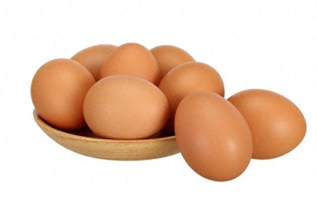 比鸡蛋黄的胆固醇高太多！不想血管被堵死，这几种食物，要少吃！