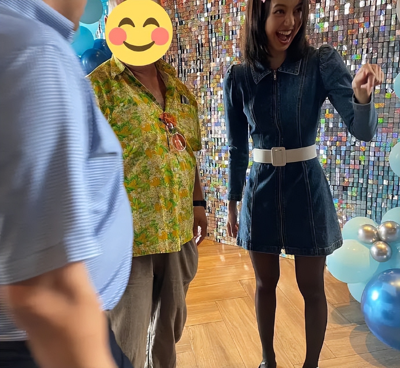 疯马秀事件后 素颜Lisa首次亮相