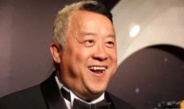 曾志伟的神奇基因:四个儿女惊艳蜕变,颜值超越父亲!