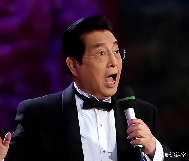 曝84岁李双江因病去世,梦鸽李天一悲痛现身葬礼,媒体发声透真相