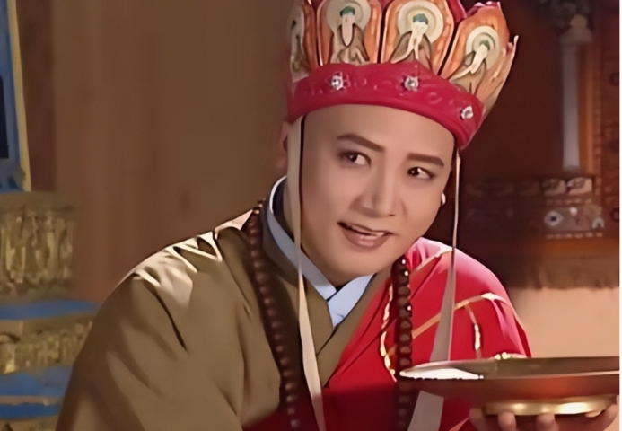 82岁陈丽华被曝婚变！与迟重瑞同框互不搭理，资产分配引发热议