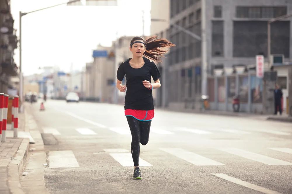 早上跑步30分钟，将如何彻底改变你？