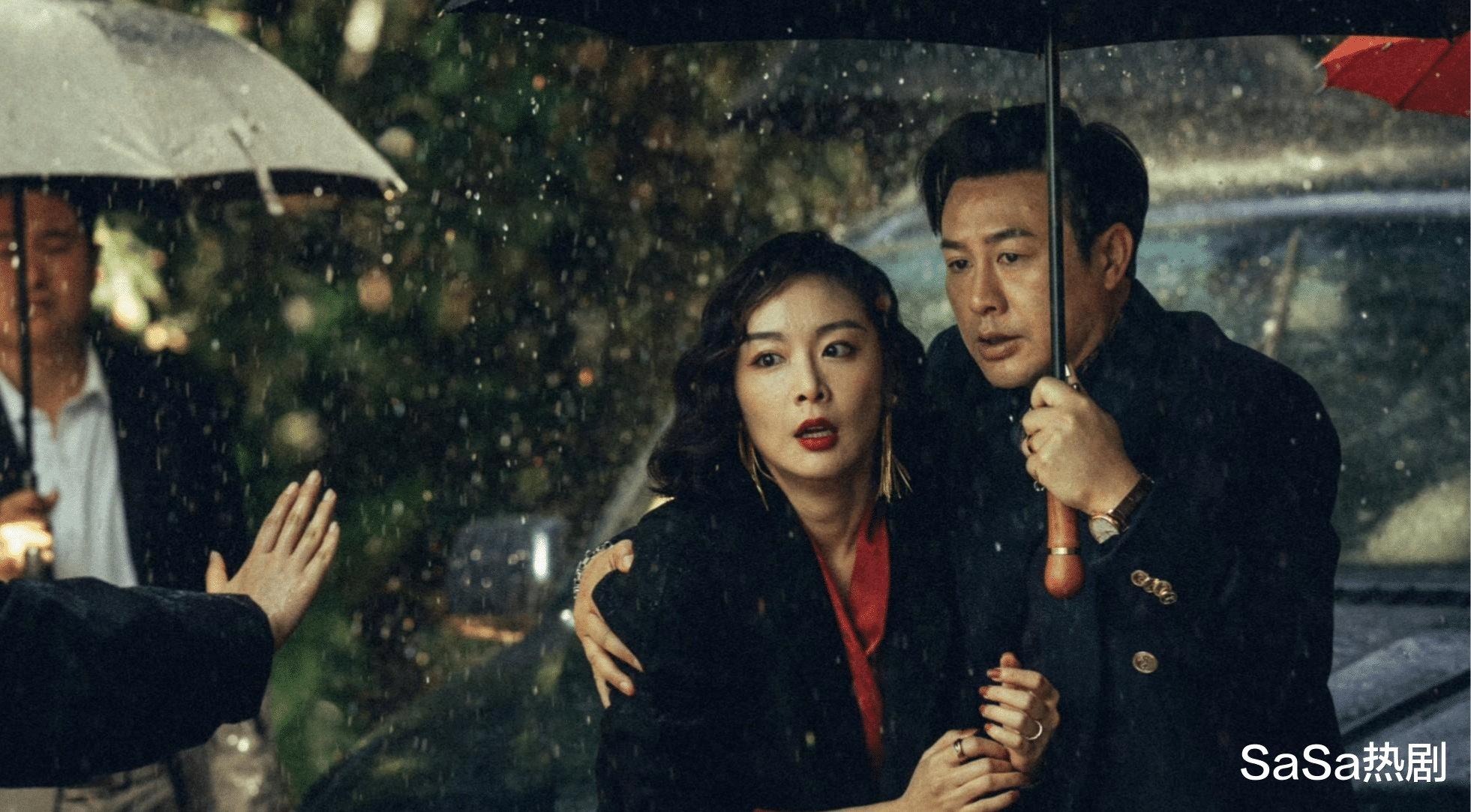 35岁大嫂高叶近照,网友:好像挺显老哦!高叶老公是黄海波系误读