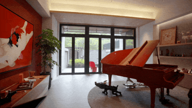 萧敬腾家中求婚经纪人：8层别墅，有演奏厅和室内篮球场