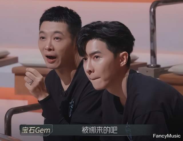 《披荆斩棘3》选人大赛，撕逼、狗血、抱团，让人看到人性！