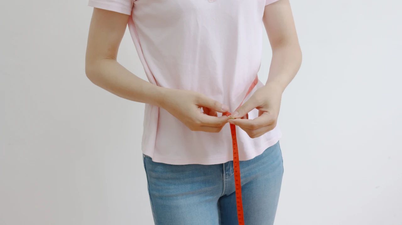 |身高155cm至165cm的女性,体重达到多少斤最合适?千万别乱减肥