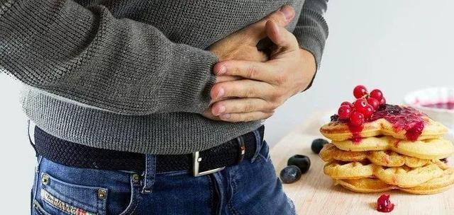 脾胃|脾虚的人，大多湿气重，爱放屁，学会三招，强健脾胃，赶走湿气