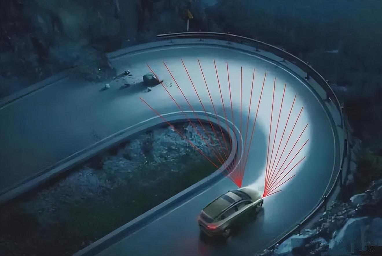 华为刚曝出来的一个“瓜”，只能说遥遥领先！