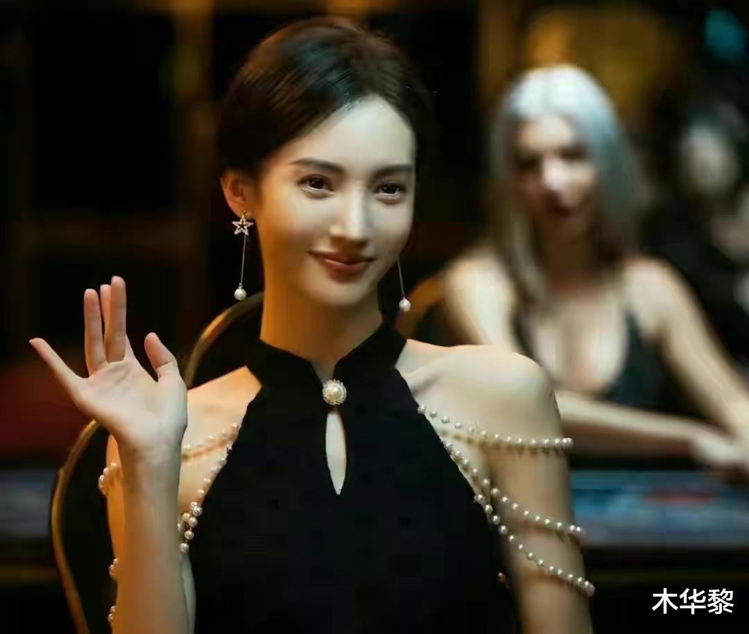 笑掉大牙!首日票房104万,这部耗资1.8亿的新片,被张小斐打懵了