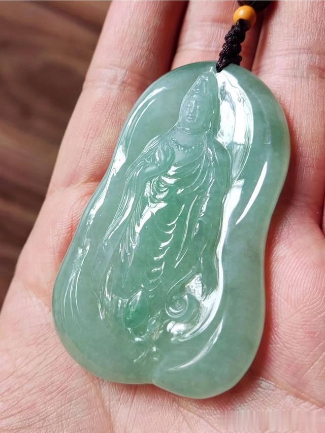 宝石|小白避坑!新手学会看翡翠小雕件