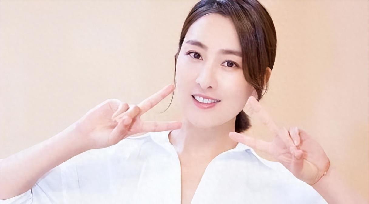 混乱情史再被扒,42岁“风流成性”的马苏,再多名利都救不了她?