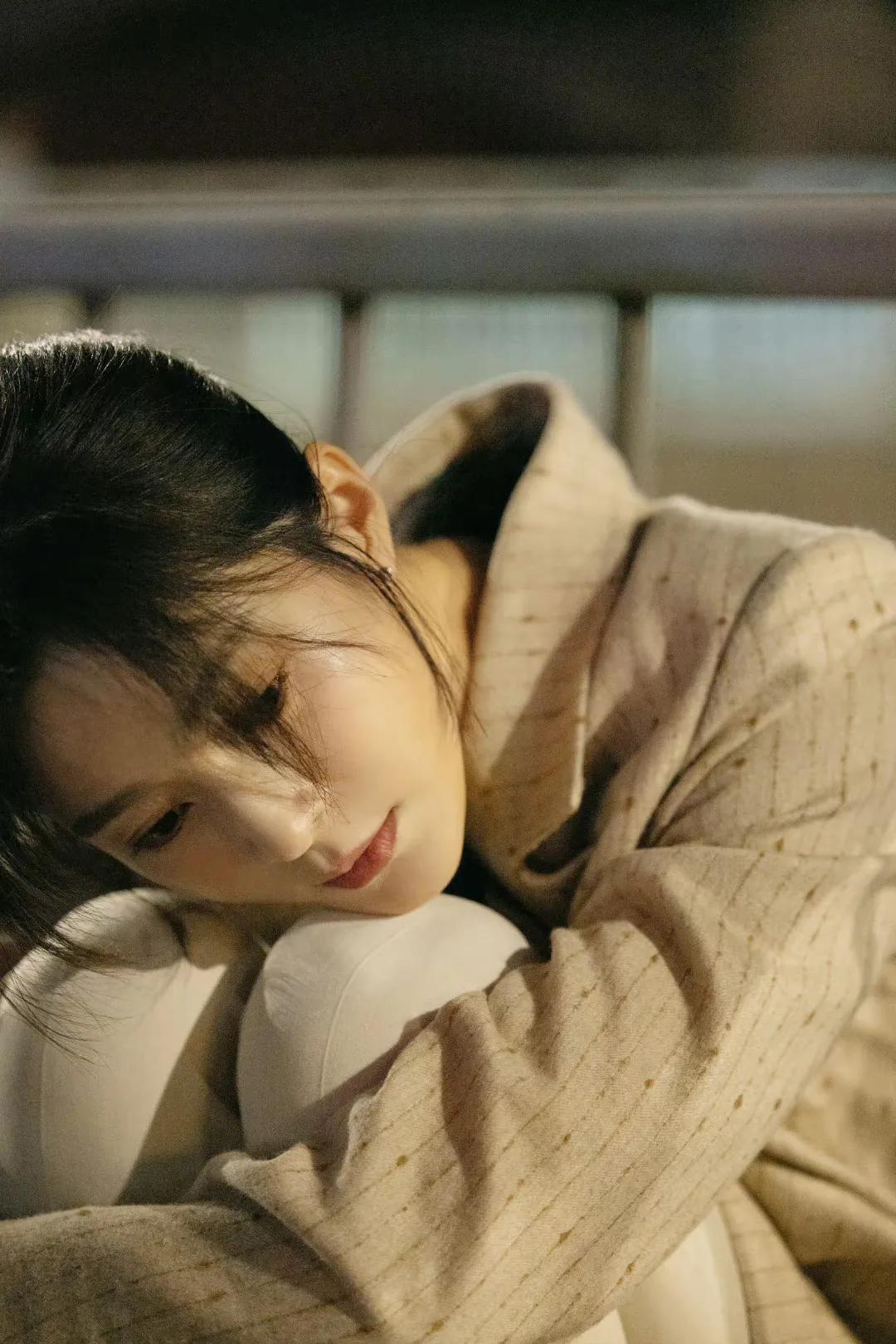 王媛可:因丈夫长得太帅倒追5年,婚后生下双胞胎,取名一模一样