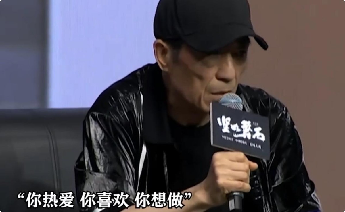 《坚如磐石》预测票房超17亿后，影视圈的“三个谎言”藏不住了