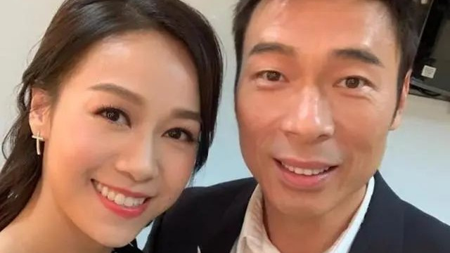 揭秘黄心颖与大14岁离异鼓手结婚真实内幕