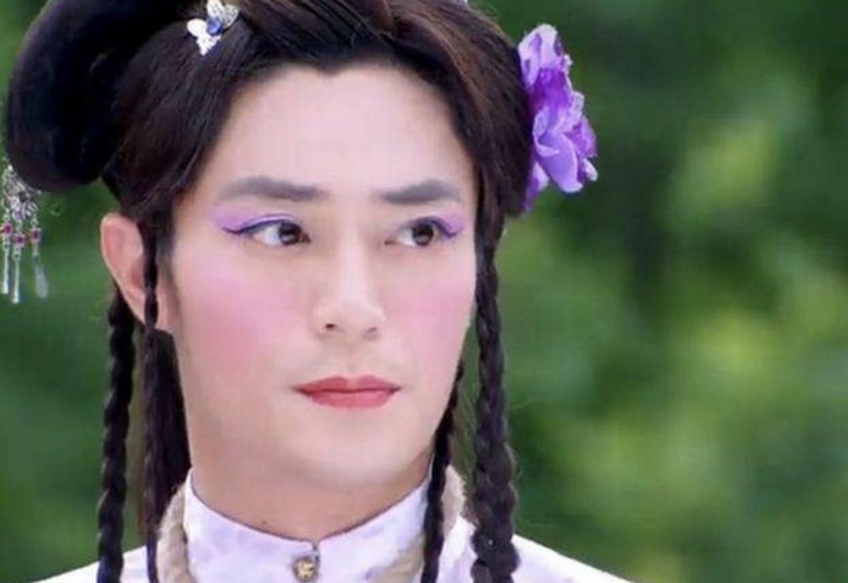舍不得眼线假睫毛,就别硬演女扮男装了,这5位反串才叫尊重观众