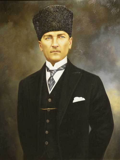 俄乌战争:土耳其在潜移默化的帮助乌克兰 - 历史资讯(主打网)