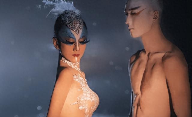 杨丽萍“月亮宫”被查封,表面虽然绚丽夺目,但是深处早已脏乱不堪