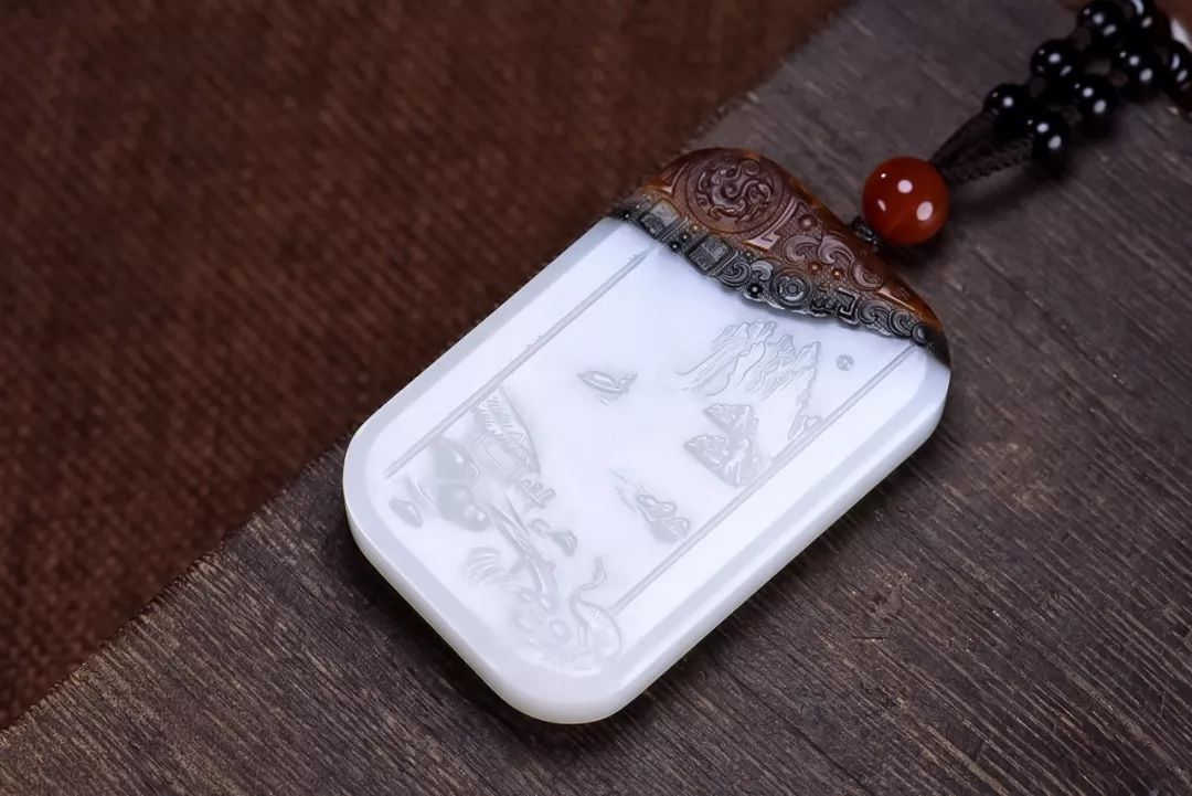 白玉市场的半边天——俄料