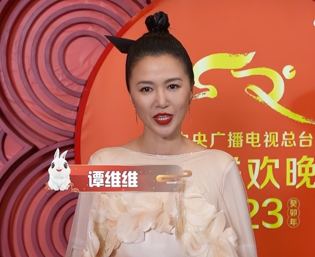 春晚|春晚42个节目喜提热搜第一!沈腾马丽七次合作,贾玲张小斐无缘春晚!