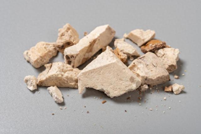 83岁老中医用来让人熟睡的一味中药,专治睡得浅、睡不安分