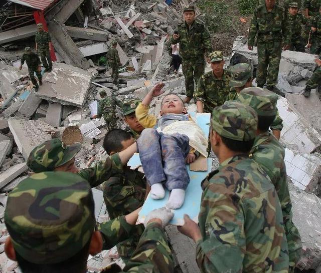 四川某考生外表酷似杨洋，清北进入“抢人”环节，真实身份曝光