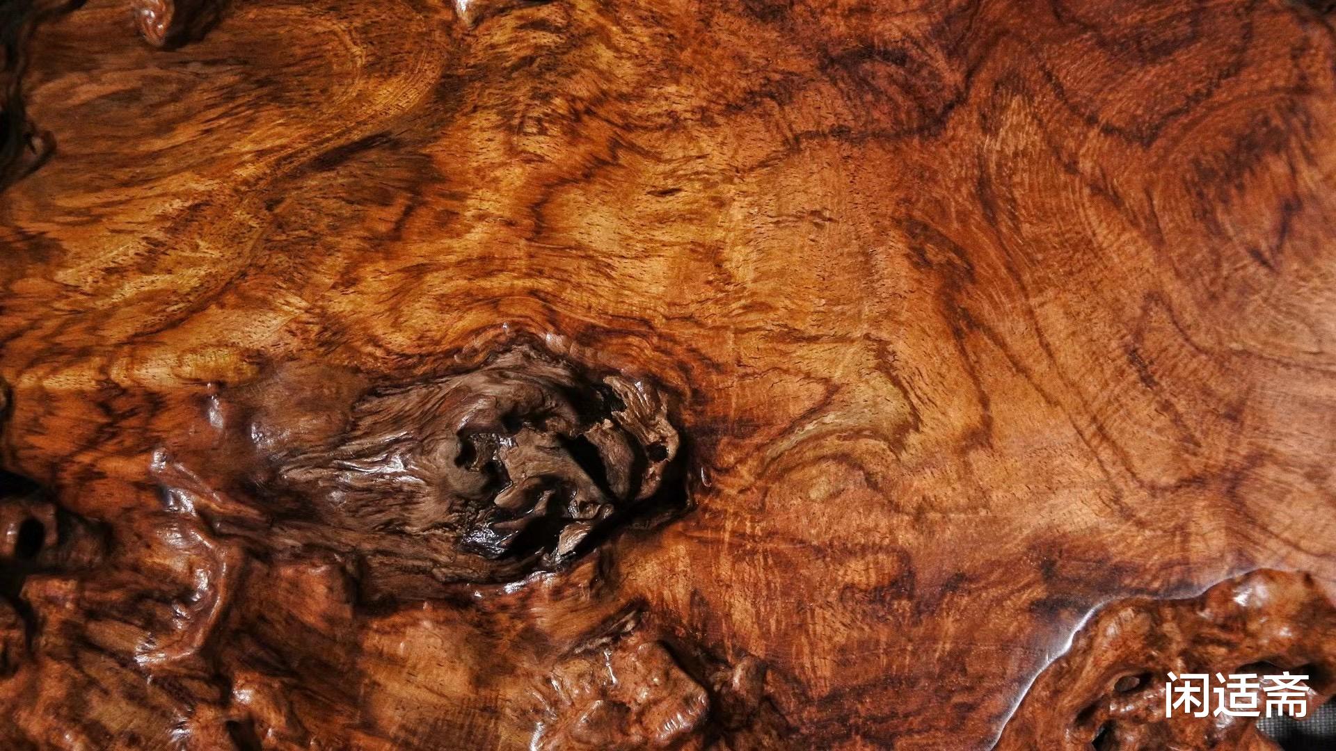 经典|古韵之美，经典虎皮纹黄花梨，根结式承 几