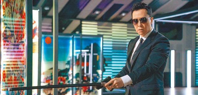 甄子丹|甄子丹在韩国展示中国武术，引主持人宋智孝兴奋模仿