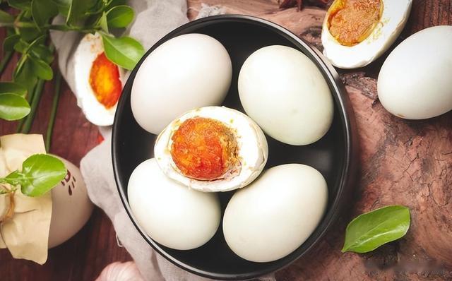 |鹅蛋为啥少有人吃?也很少有鹅蛋卖?我也是刚知道,真的涨知识了