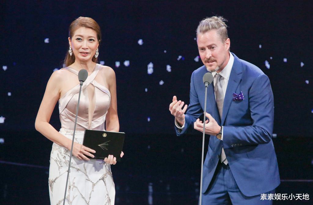 夏克立不再沉默，要追查黄嘉千的2亿婚前财产，双方矛盾升级