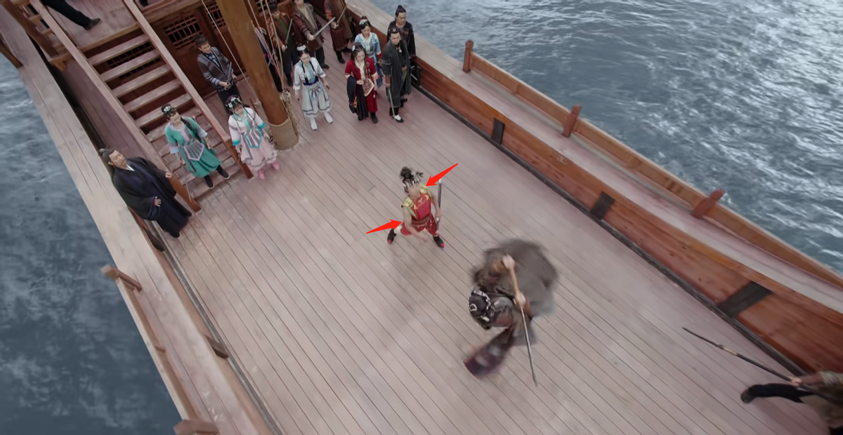 叶璇|央视古装剧开播，忍得了叶璇穿光腿神器，实在忍不了任重韩式刘海