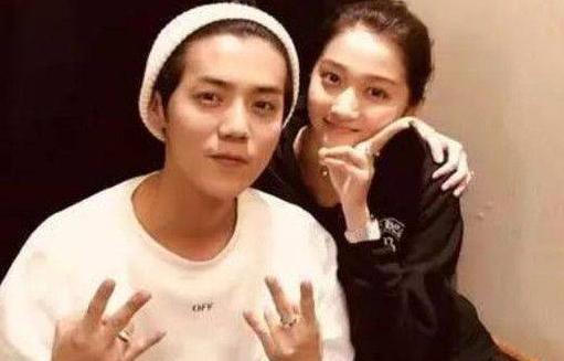 胡歌|关晓彤风波升级!不止发福还有意遮挡,更多细节被曝!