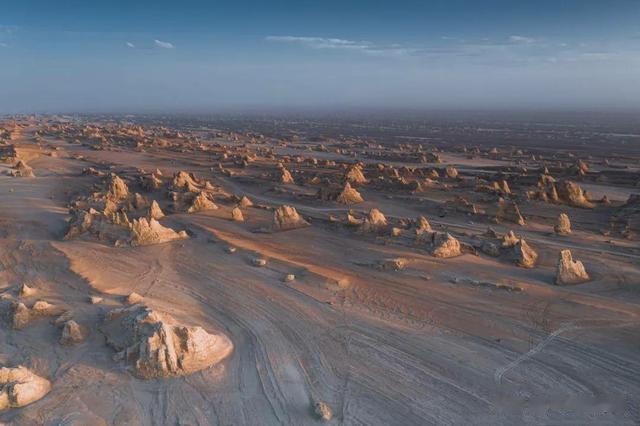 茫崖|茫崖，一座鲜有人知的城市，藏在大漠戈壁之中