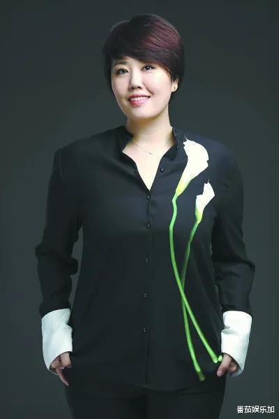 2024央视春晚总导演揭晓！看到履历，眼睛亮了