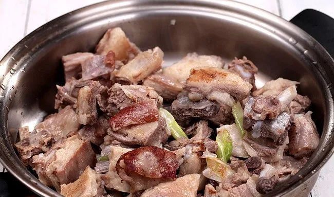 羊排|麻婆豆腐+手抓羊排+莲藕猪肚汤二人食