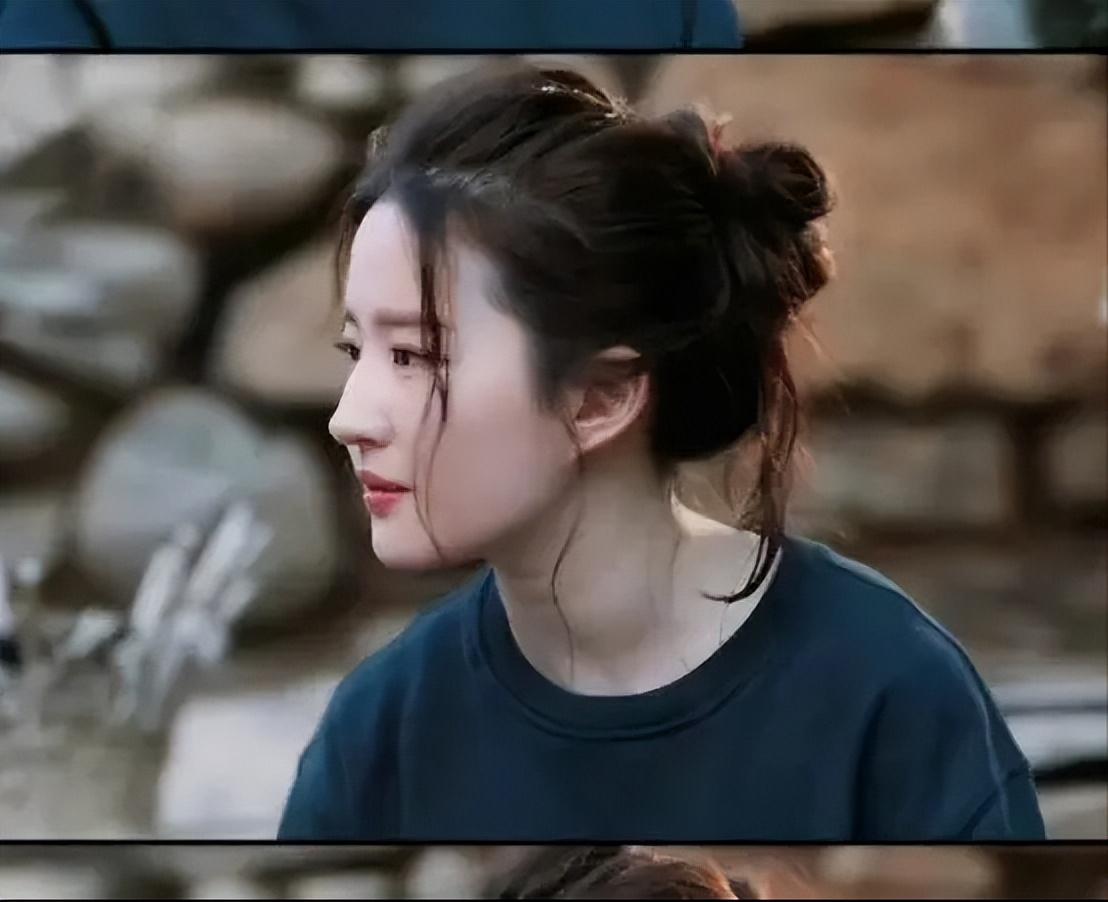 事实证明,35岁还“黑料不断”的刘亦菲,始终难逃“干爹”陈金飞